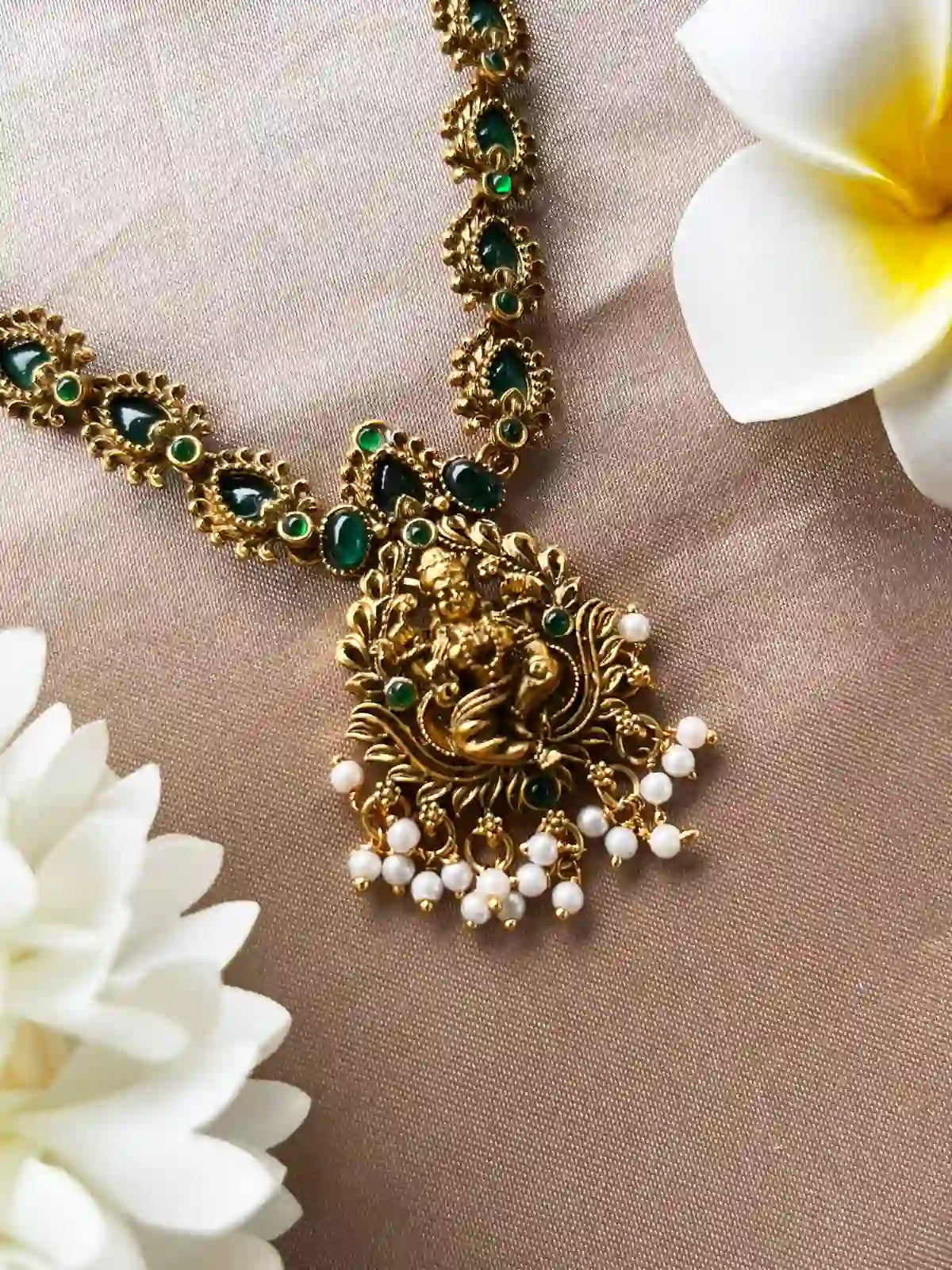 Tear Drop Devi Attigai Necklace Set  Necklace Full View