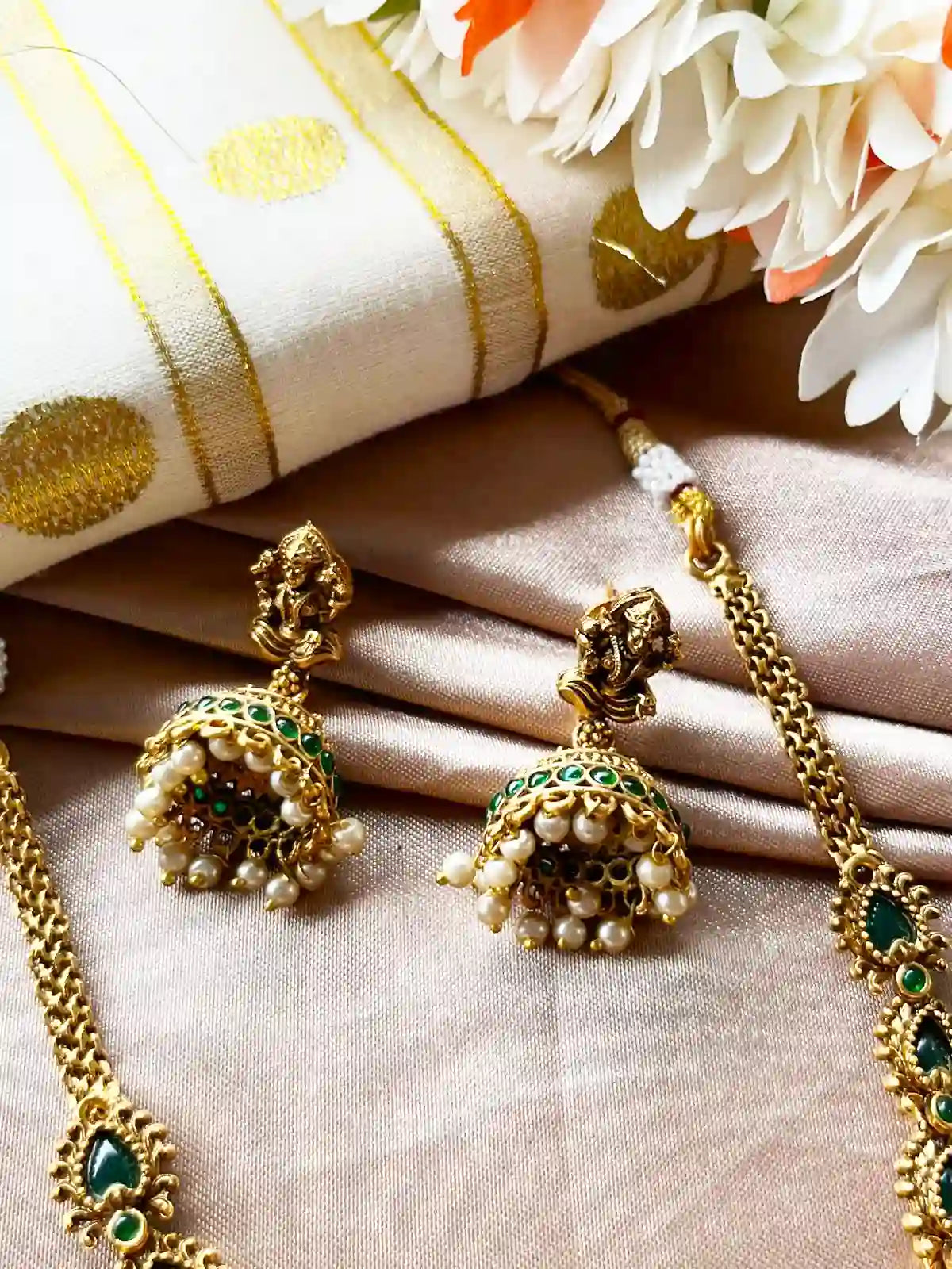 Tear Drop Devi Attigai Necklace Set  Earring Full View