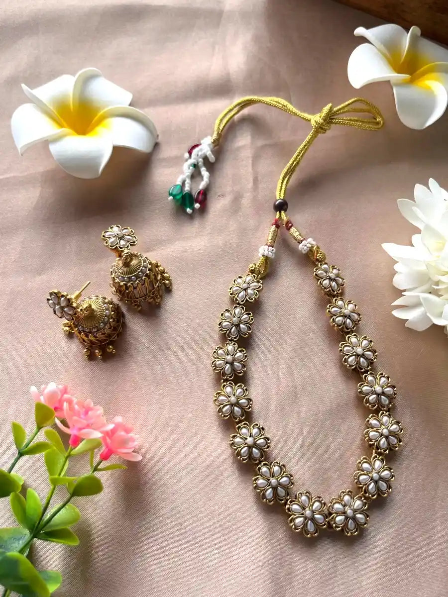 White Floral Stone Necklace Set Top View